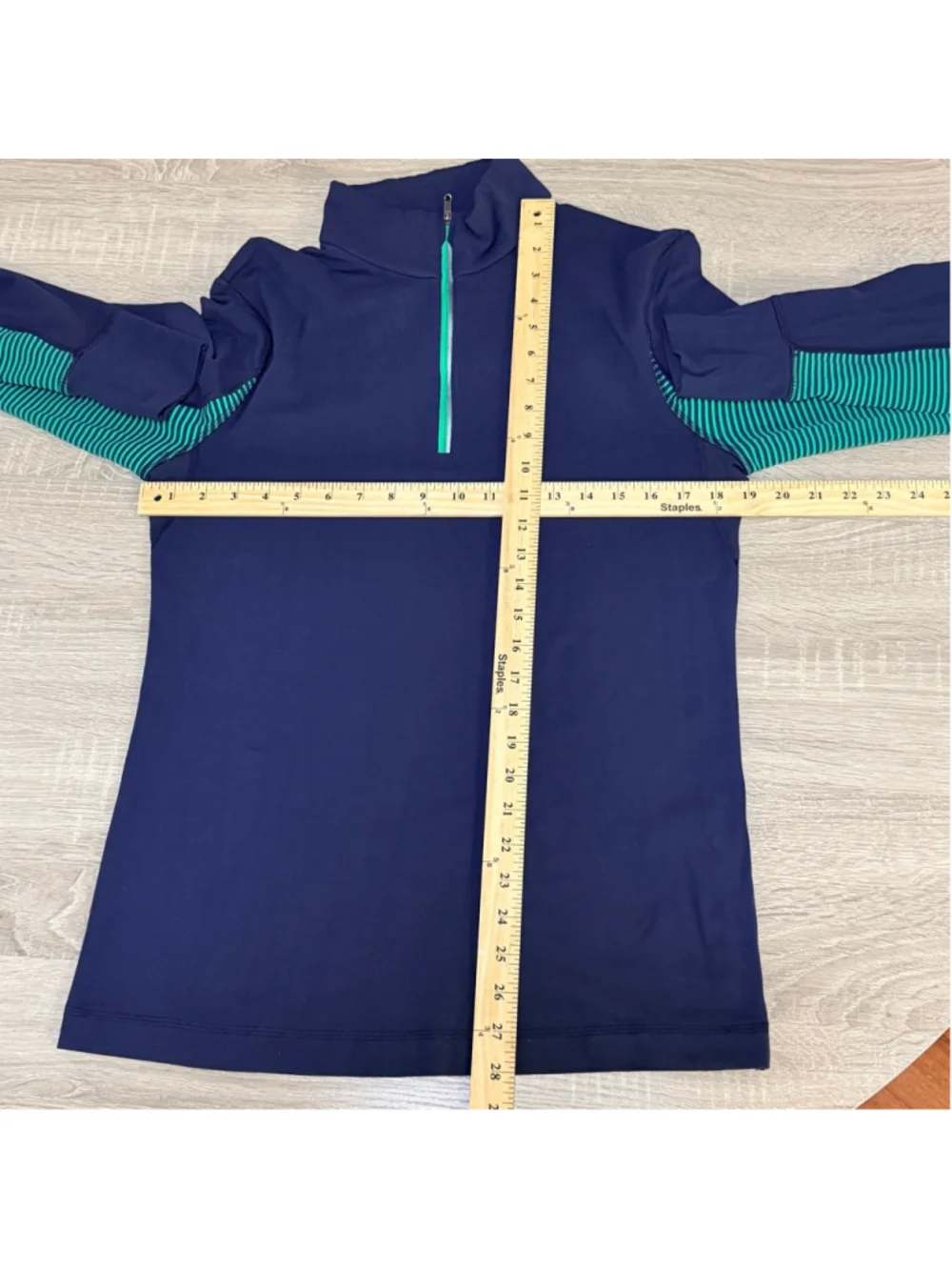 Women's Lululemon 1/2 Zip Pullover Navy Green Thumbholes Size S/M b4 - Picture 2 of 10